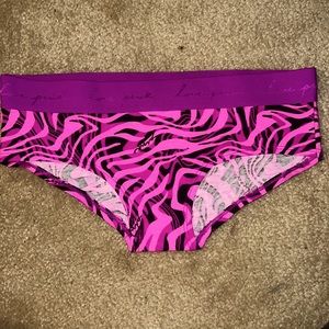 Animal print Pink Victoria Secret Hipsters Size (M)